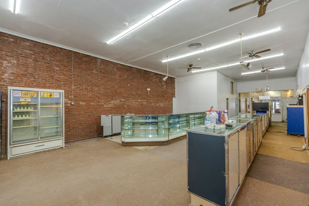 Prime Commercial Property Opportunity in Up-and-Coming Arctic Section
