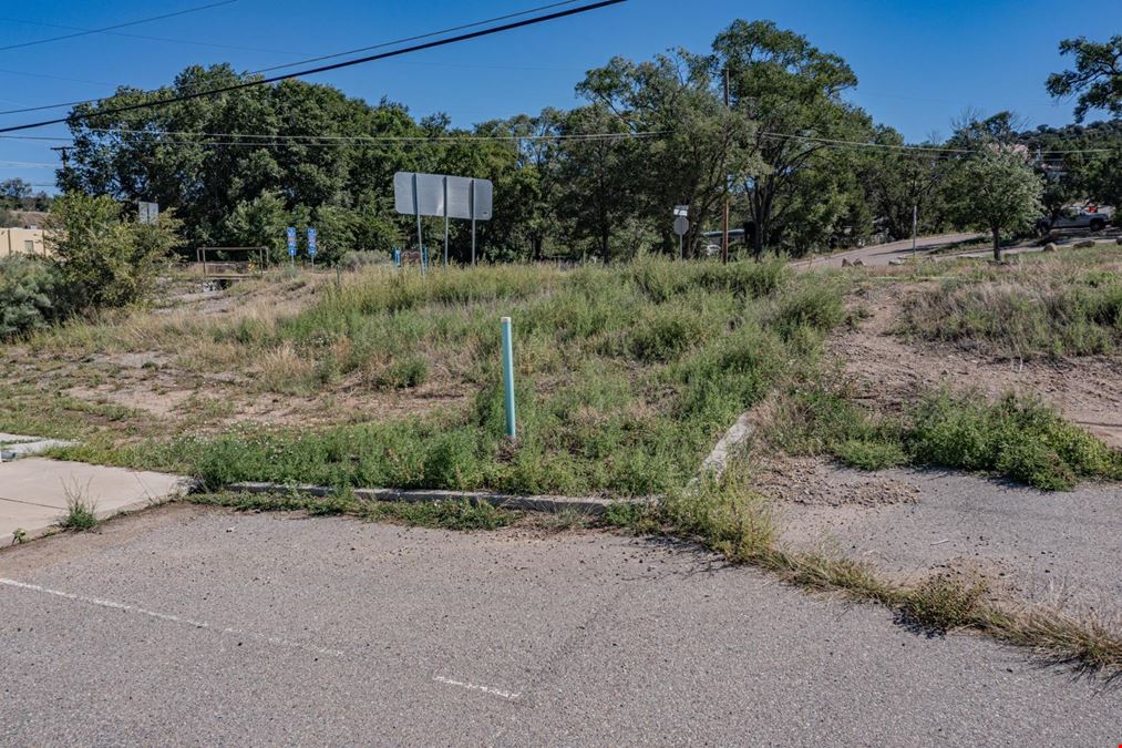 RARE TIJERAS LAND (0.7112 Acres) OFF MAIN STREET CLOSE PROXIMITY TO I-40