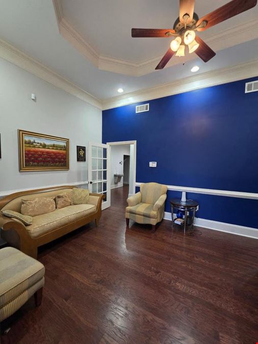 102 Mary Alice Park Rd