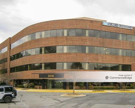 Preview of commercial space at 1608 Spring Hill Road