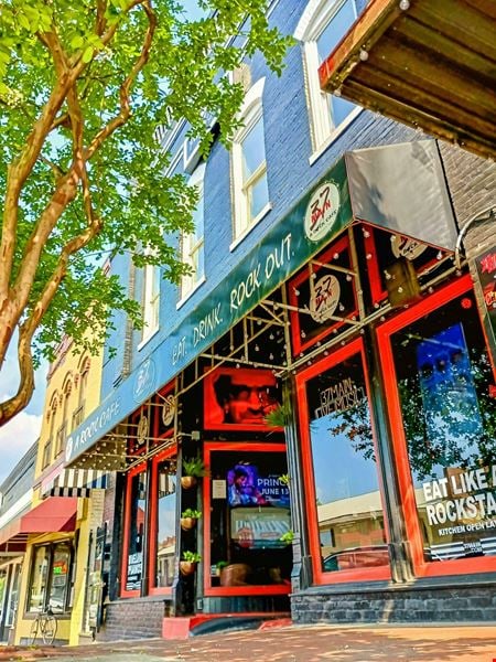 Preview of Retail space for Sale at 37 E Main Street NE