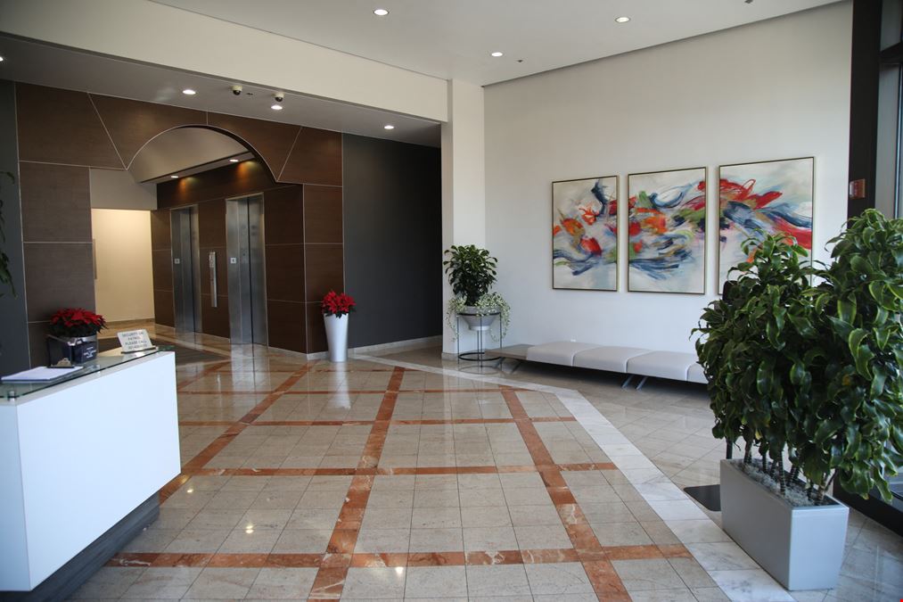 Westheimer & Beltway 8 - Office