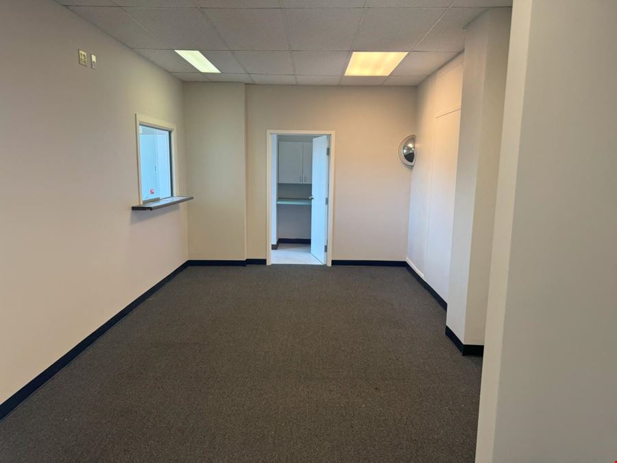 400 29th Street, Summit Professional Building