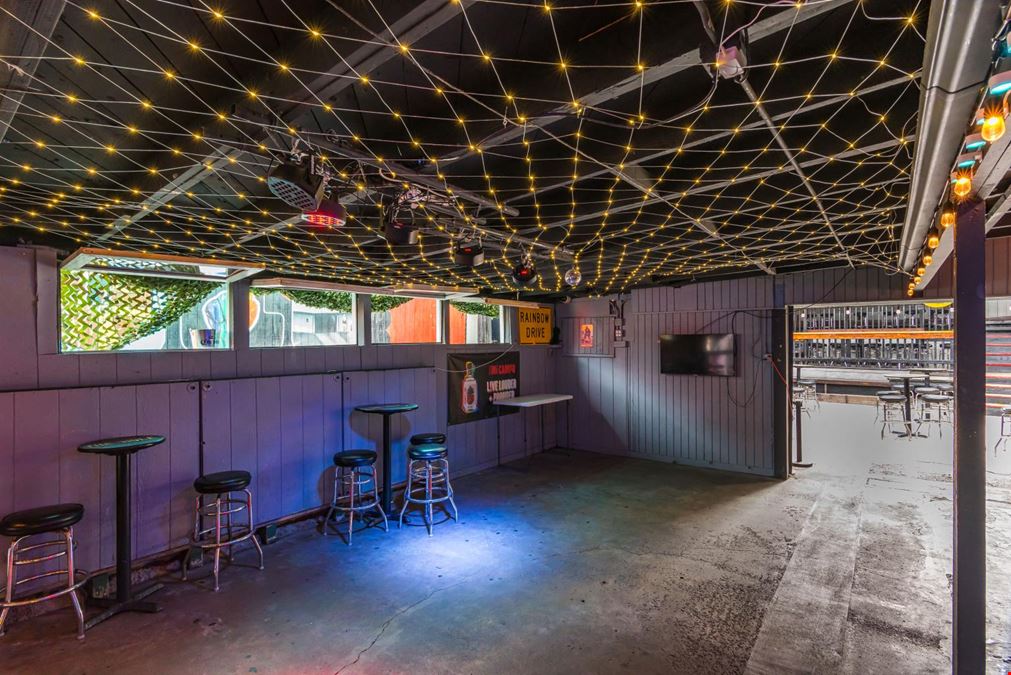 Bar and Property for Sale - Point Loma  2820-2830 Lytton Street San Diego, CA 92110