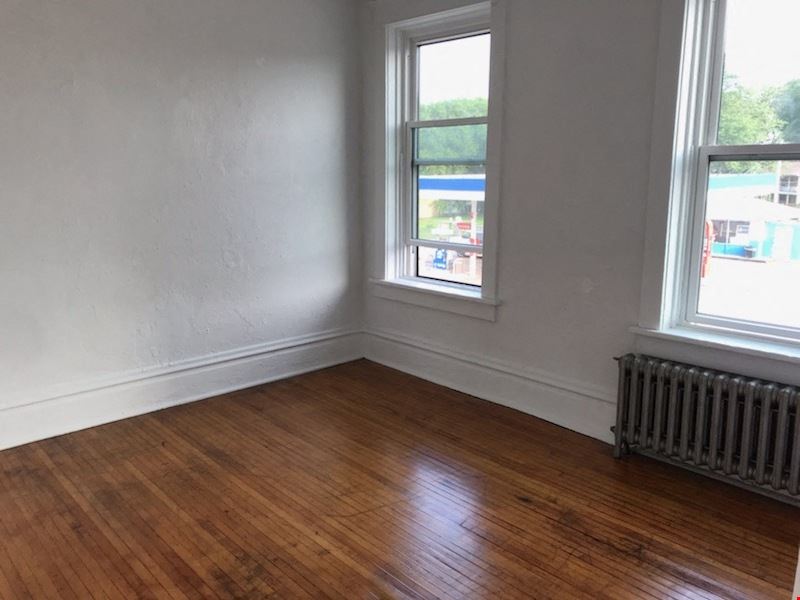 637 W Main Street