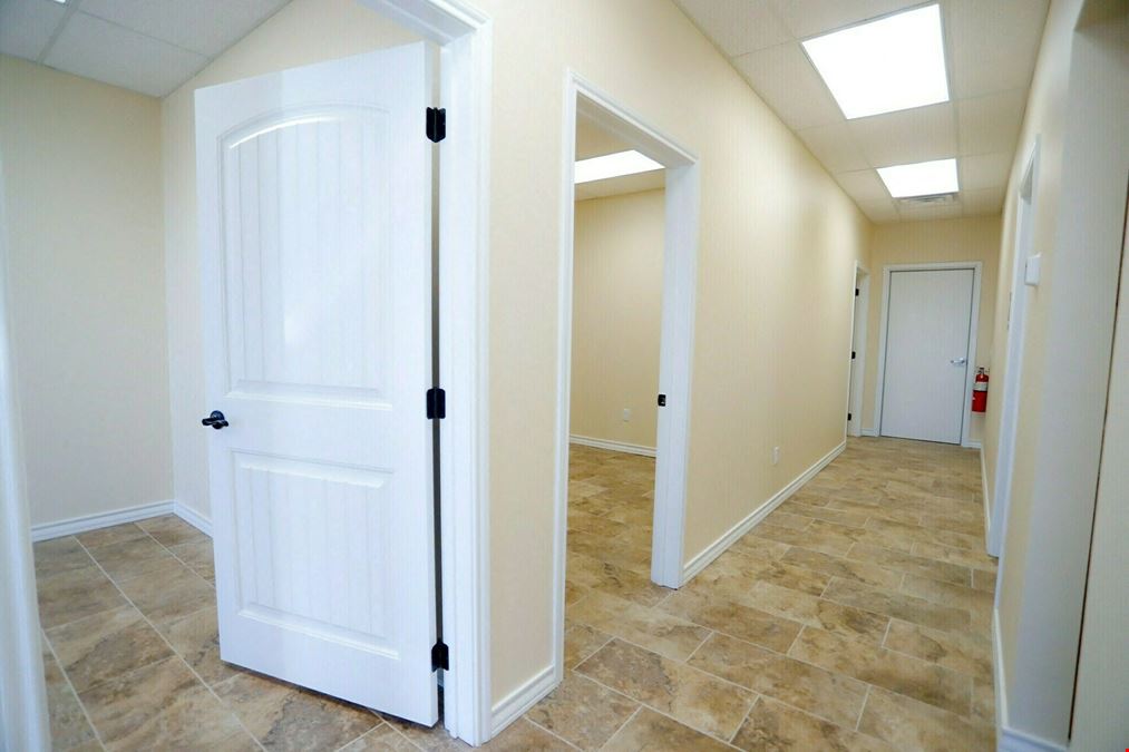Sublease Opportunity with 191 Frontage