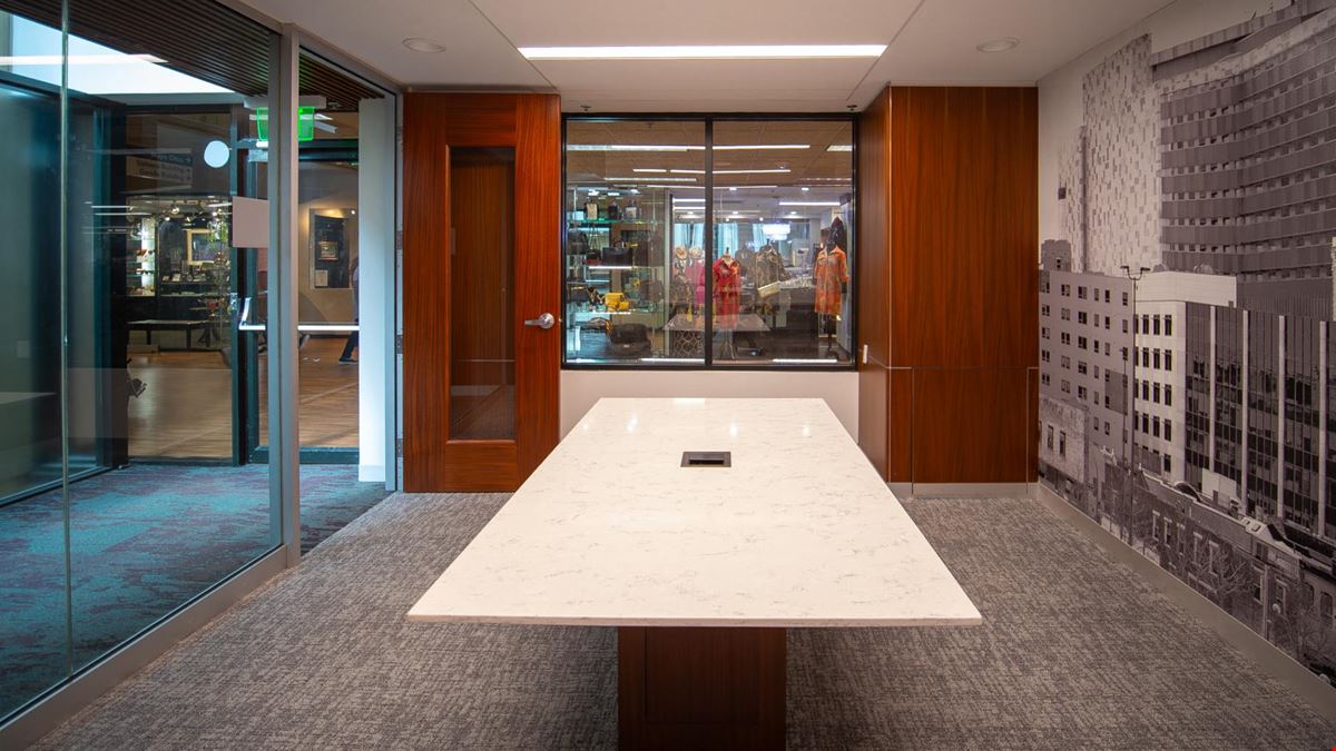 Marriott Subway Level Suites