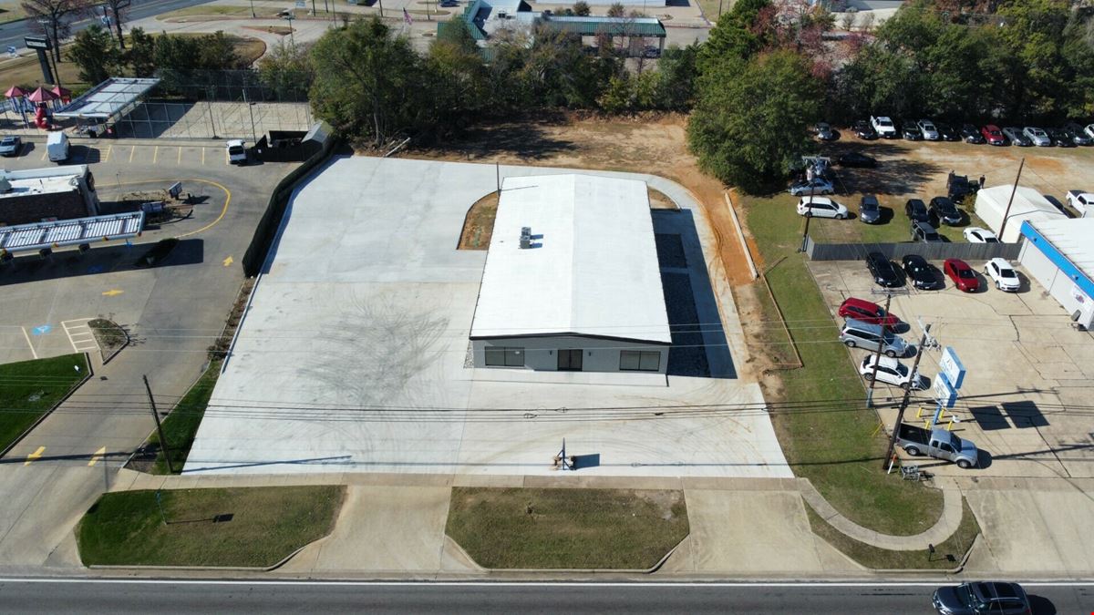 126 NNW Loop 323