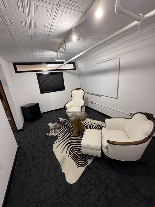 1211 N Franklin - Office Condo