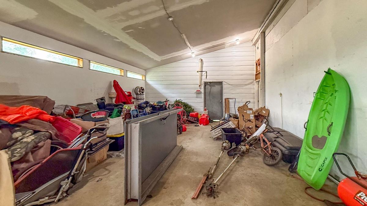 Industrial/Commercial Property