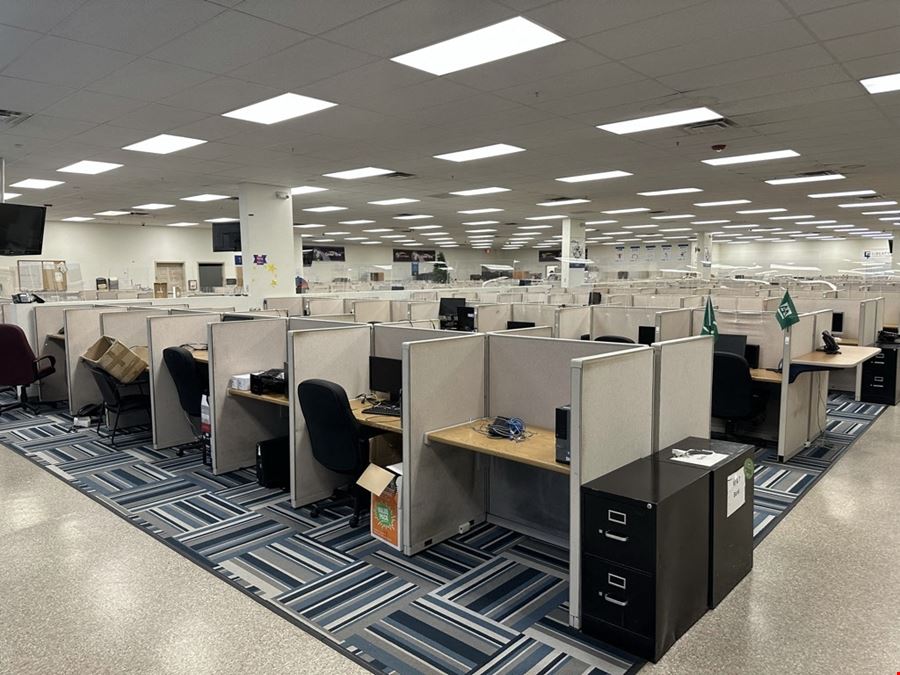 652 S Ogden St - 20,000+/- & 30,000+/- SF OFFICE/RETAIL or WAREHOUSE SPACE