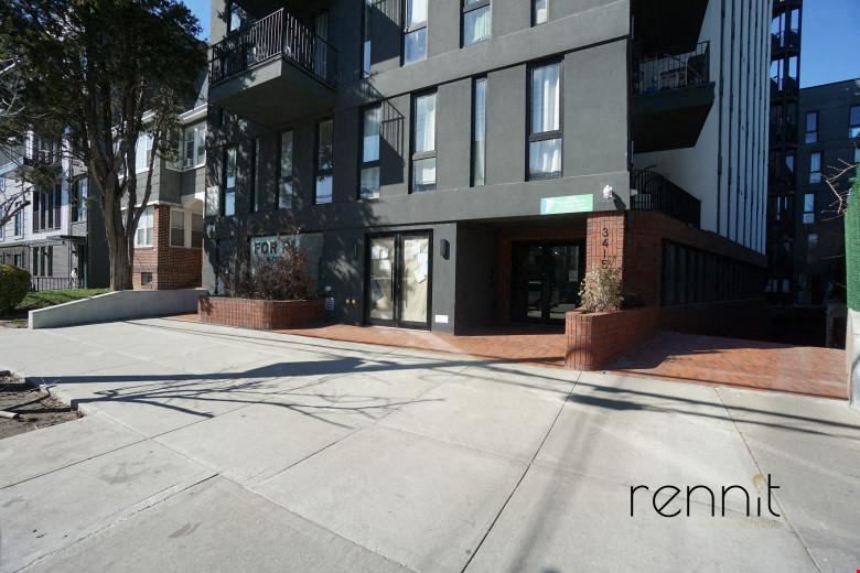 3415 Farragut Rd