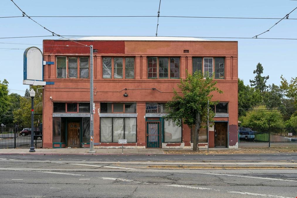 1454 Del Paso Blvd