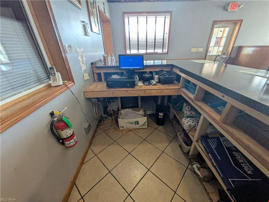 6497 State Route 85, Andover, OH 44003