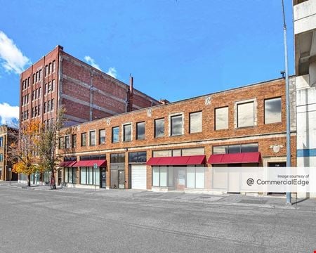 Preview of commercial space at 736 Armstrong Avenue