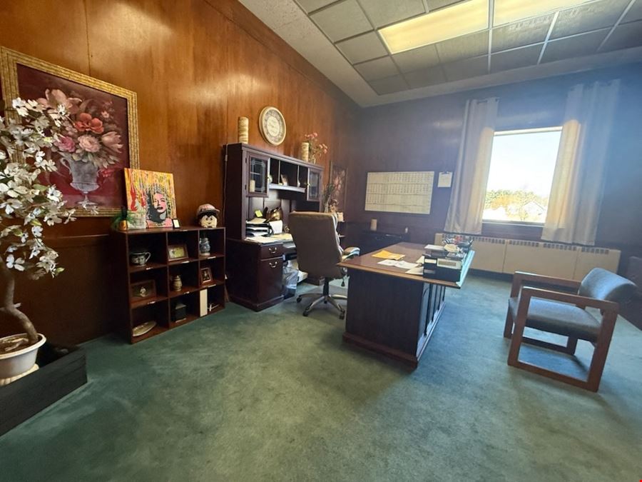 49,044 SF Industrial Building