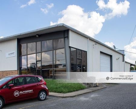 Preview of Industrial space for Rent at 959 Myers Street