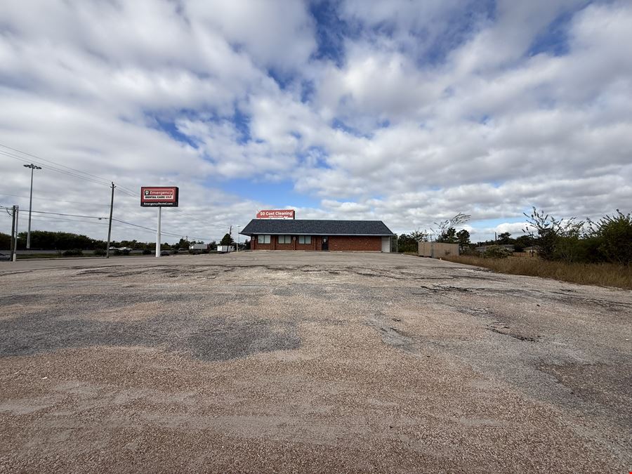 13247 East Fwy