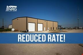 Small Versatile Office/Warehouse on 1 Acre
