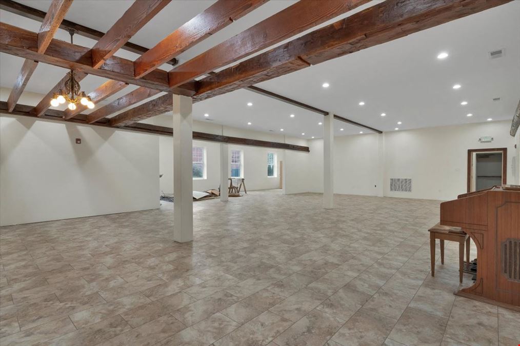 205 6th St.
