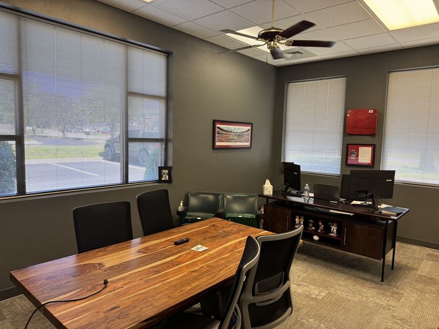 3315 E Ridgeview St - Suite 1000