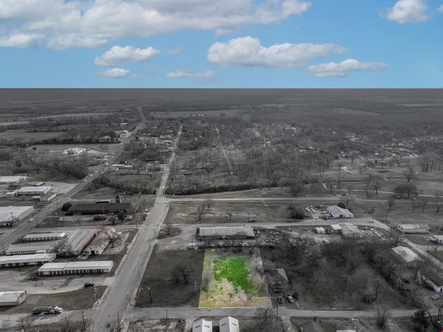 Land for Sale in Bonham