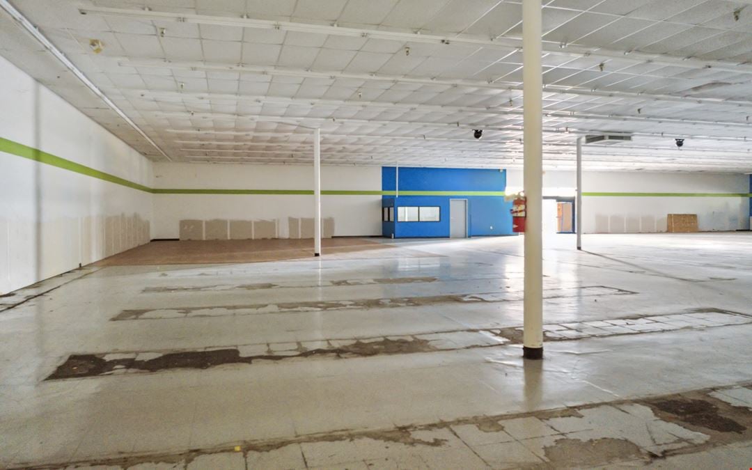 Oakdale Plaza