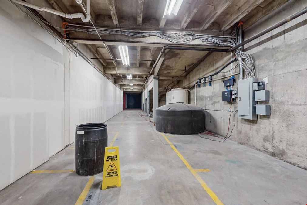 TWO SUITE WAREHOUSE WITH MEGA ELECTRICITY