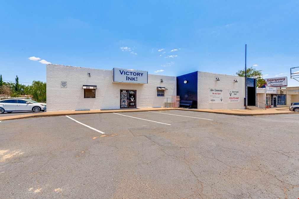 5,162 SF Commercial Space - High Visibility