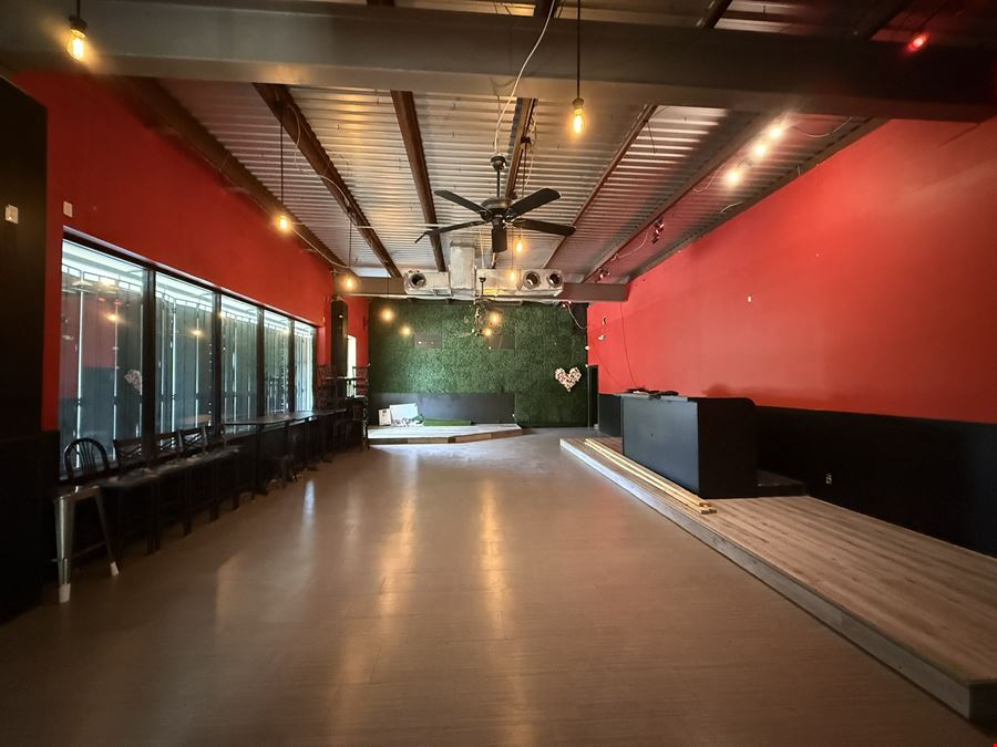10150 Antoine Drive #100, Houston, 2nd Gen Restaurant Lease