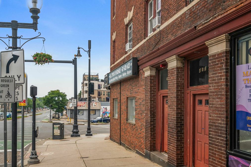 497 Broadway