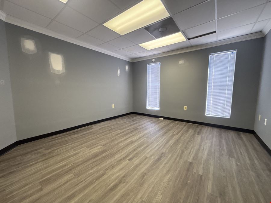 320 Forum Parkway