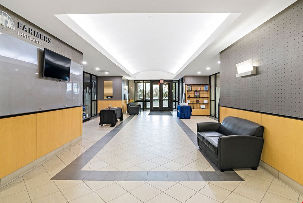 10551 South Ridgeview Road (R042)