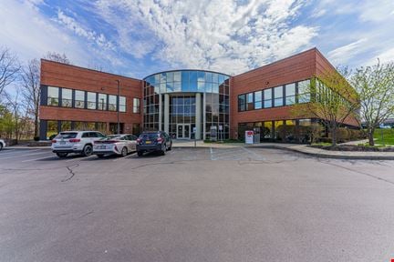 10 Maxwell Dr