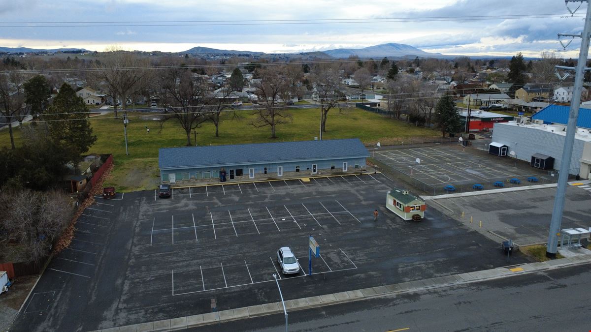 Thayer Drive Retail Plaza