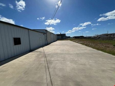 Preview of Industrial space for Rent at 4611 Southview Dr