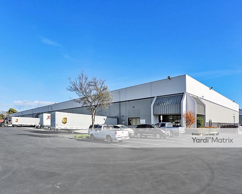 Hayward Gateway Center