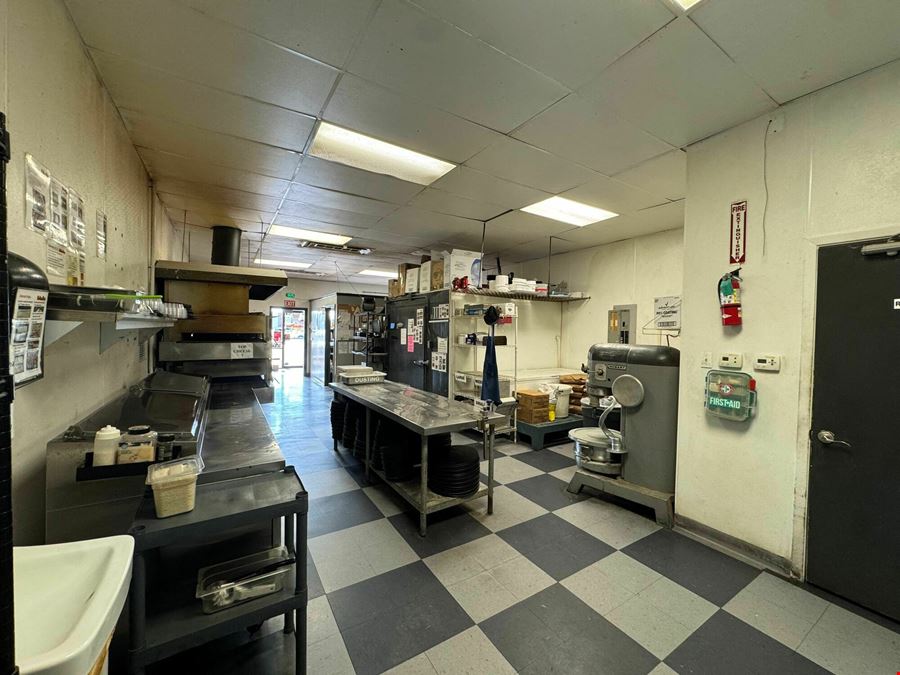 Mr. Jim's Pizza