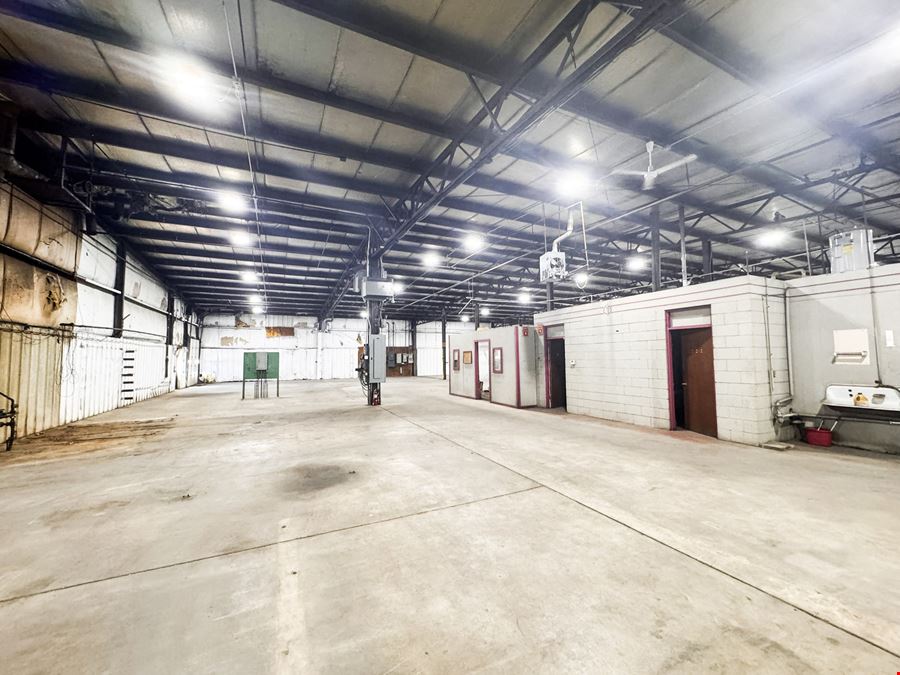 Commercial Ave Industrial Building