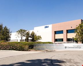 Sierra Gateway Industrial Park - 10846 Commerce Way
