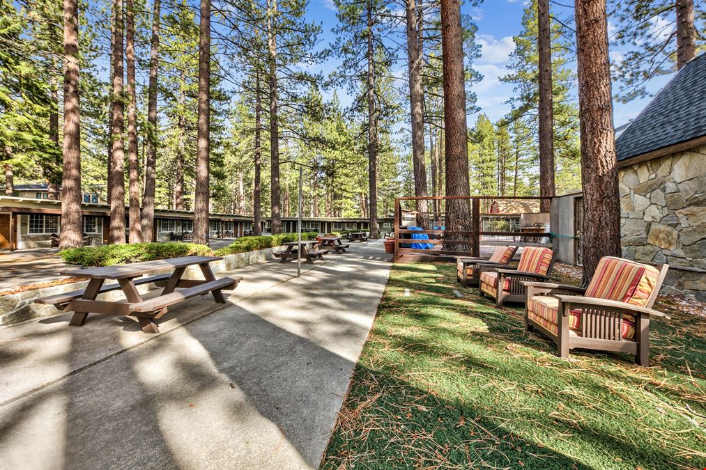 Emerald Bay Lodge