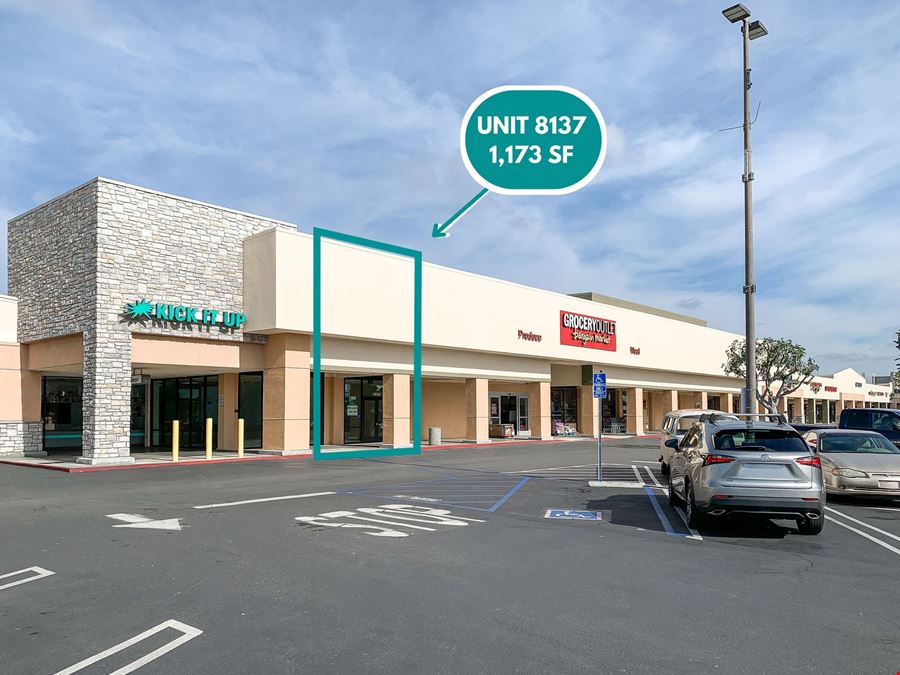 DRIVE-THRU PAD + RETAIL | El Dorado Center
