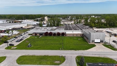 Preview of commercial space at 911-915 Matzinger Road