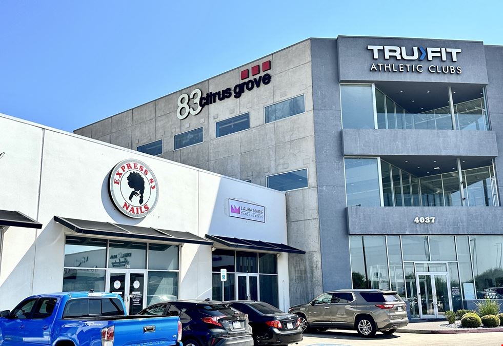 83 Citrus Grove Plaza