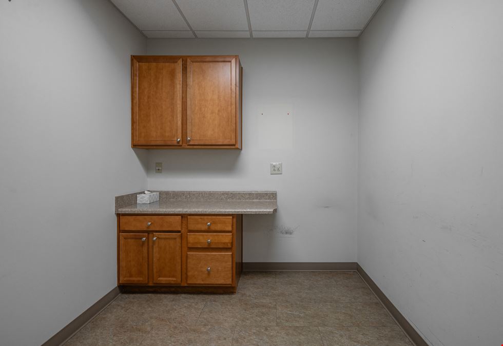Roxboro Road Professional Center