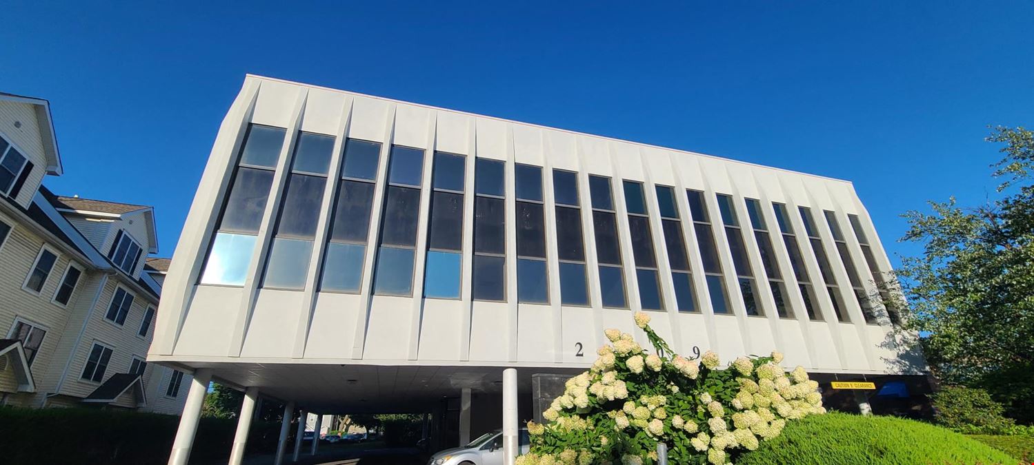 2009 Summer Street Professional Offices