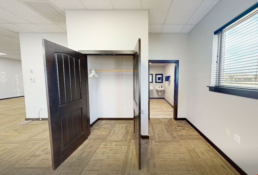 Condo A Opportunity:  1716 Signal Ridge Drive