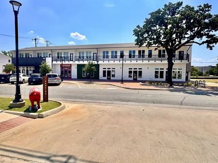 Preview of Retail space for Rent at 380 East Front Street
