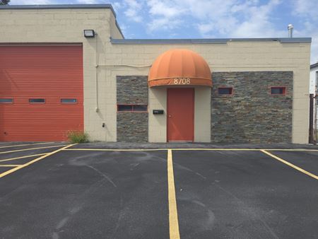 Preview of Industrial space for Sale at 8708 N 28th Ave