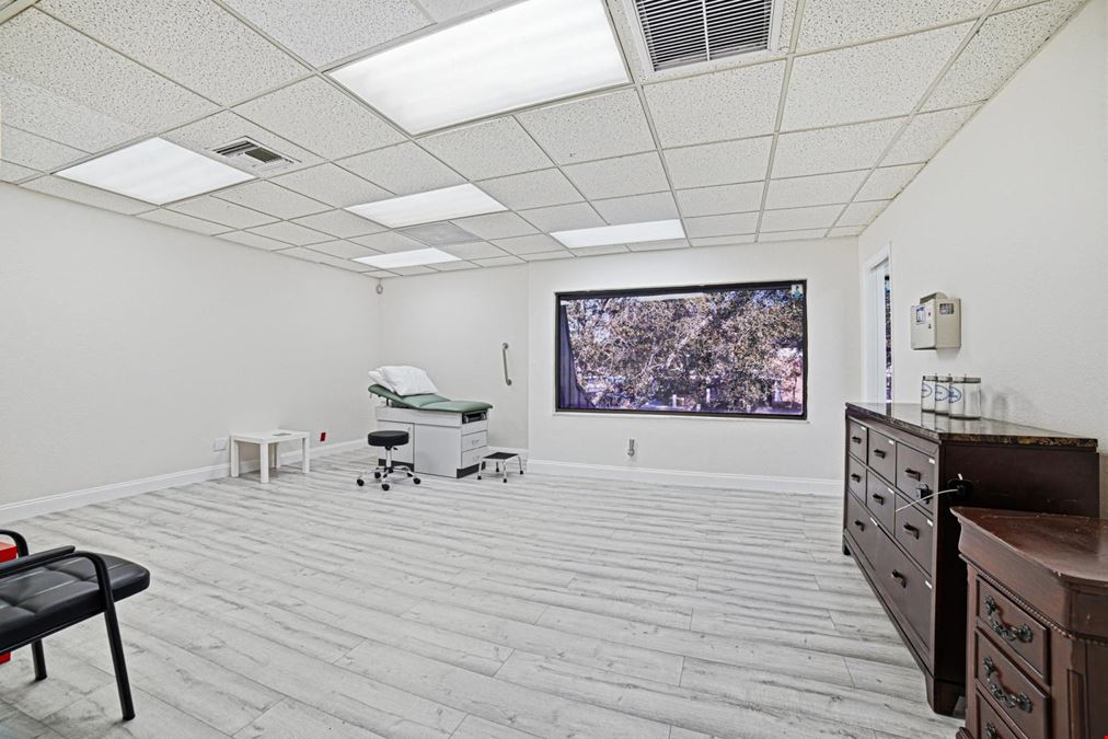 2929 N University Dr Unit 210